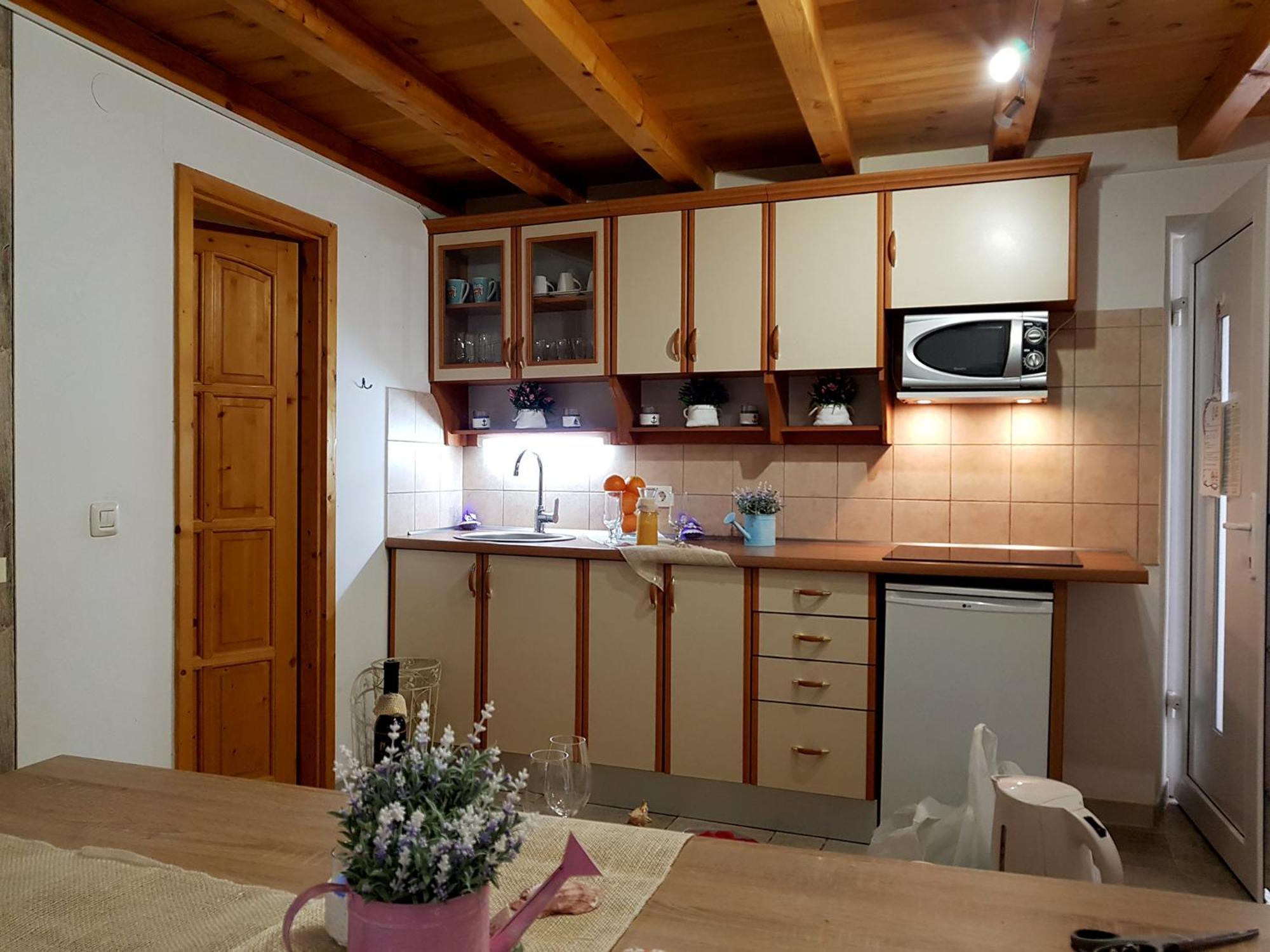 Villa Nautica Stone House Split Exterior foto
